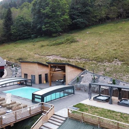 La Ferme De Rochesson, Jacuzzis & Piscine Commune Экстерьер фото